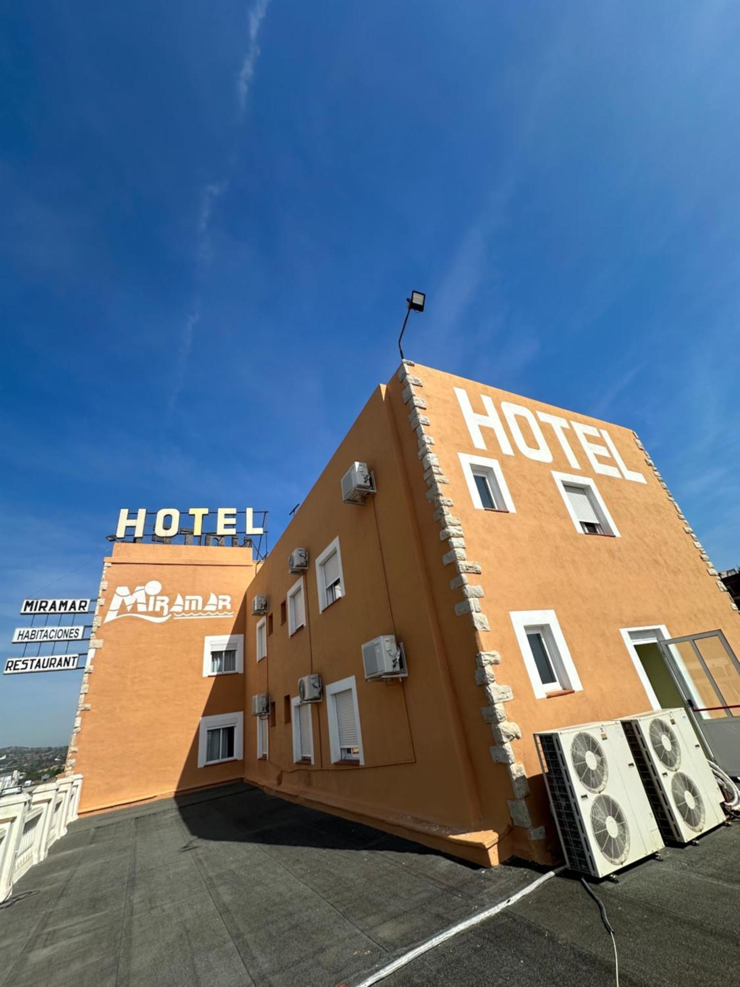 Hotel Miramar توريبلانكا المظهر الخارجي الصورة